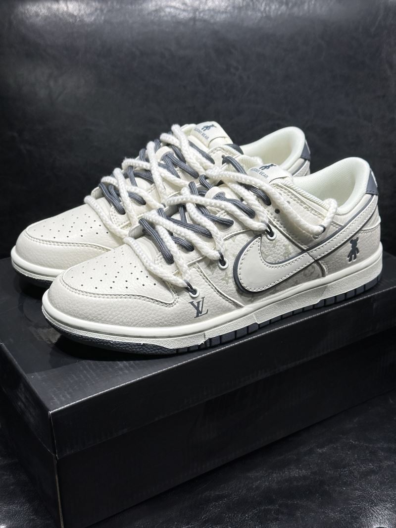 Nike Dunk Shoes